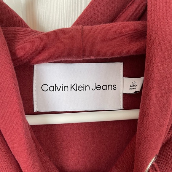 Calvin Klein Cropped Hoodie - Picture 7 of 7